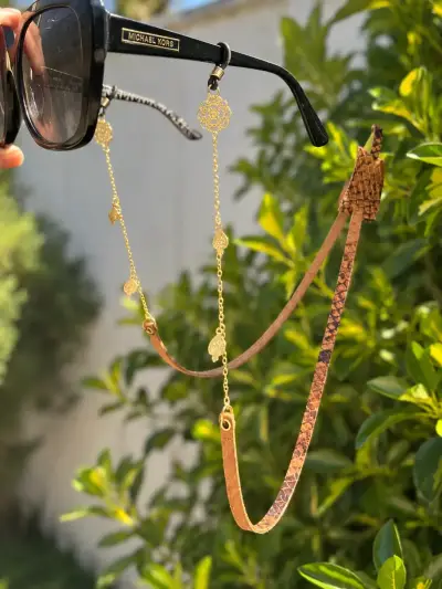 Strap para lentes de cuero natural - miniatura 1