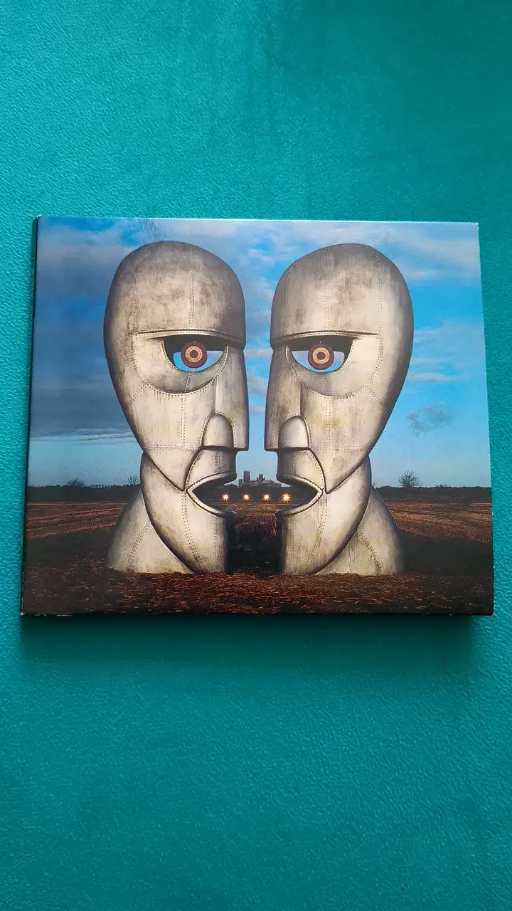 CD Pink Floyd The Division Bell en buen estado