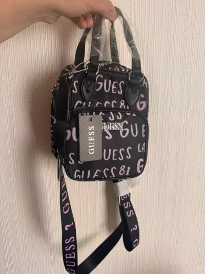 Crossbody  Guess negro con logo - miniatura 1