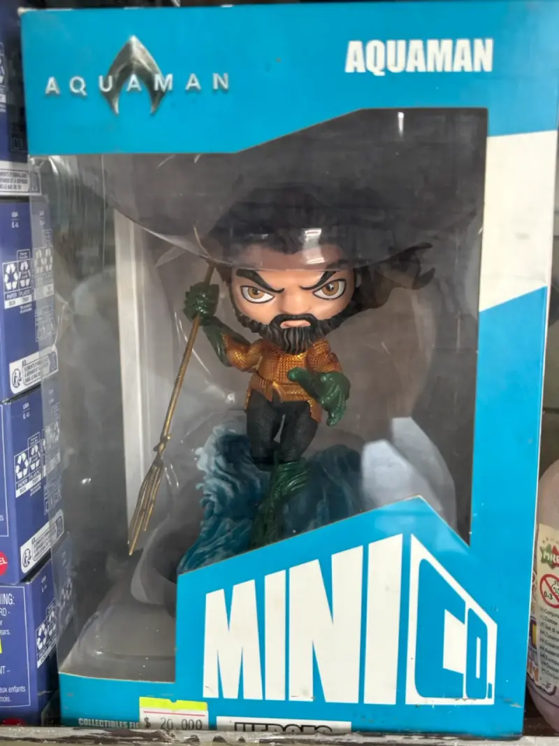 Figura coleccionable Aquaman Mini Co.