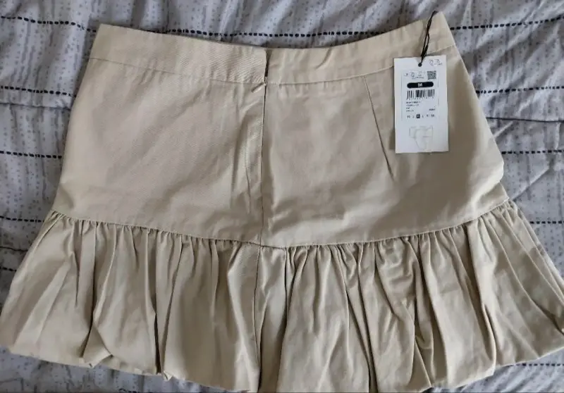 Falda beige con volantes Sybilla talla M - 2