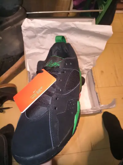 Zapatillas Nike Air Jordan MVP 92 negras y verdes - miniatura 2