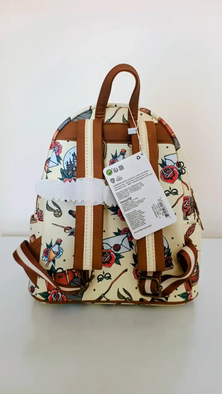Mochila Harry Potter Loungefly con diseño mágico - 2