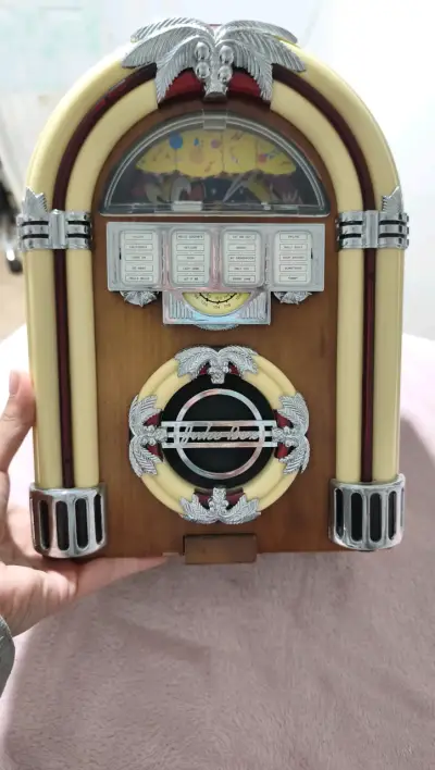 Radio retro  con luces - miniatura 3