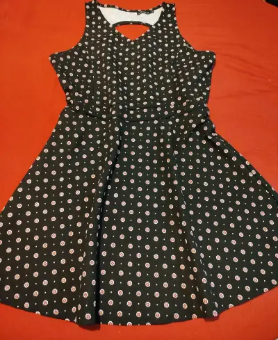 Vestido sin mangas con estampado floral - miniatura 1