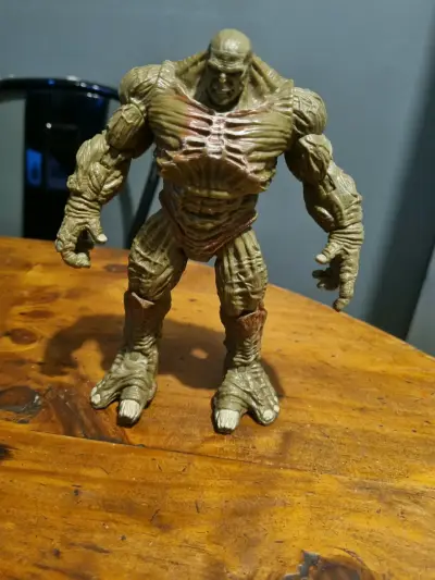 Figura de colección de abominación - miniatura 1