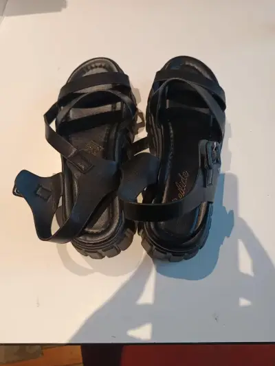 Sandalias con plataforma negras SHEIN — Talla 39 - miniatura 3