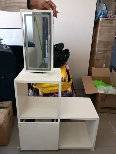 Joyero y el mueble - miniatura 1