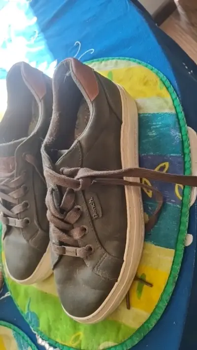 Zapatillas casuales Bench verde oliva - miniatura 2