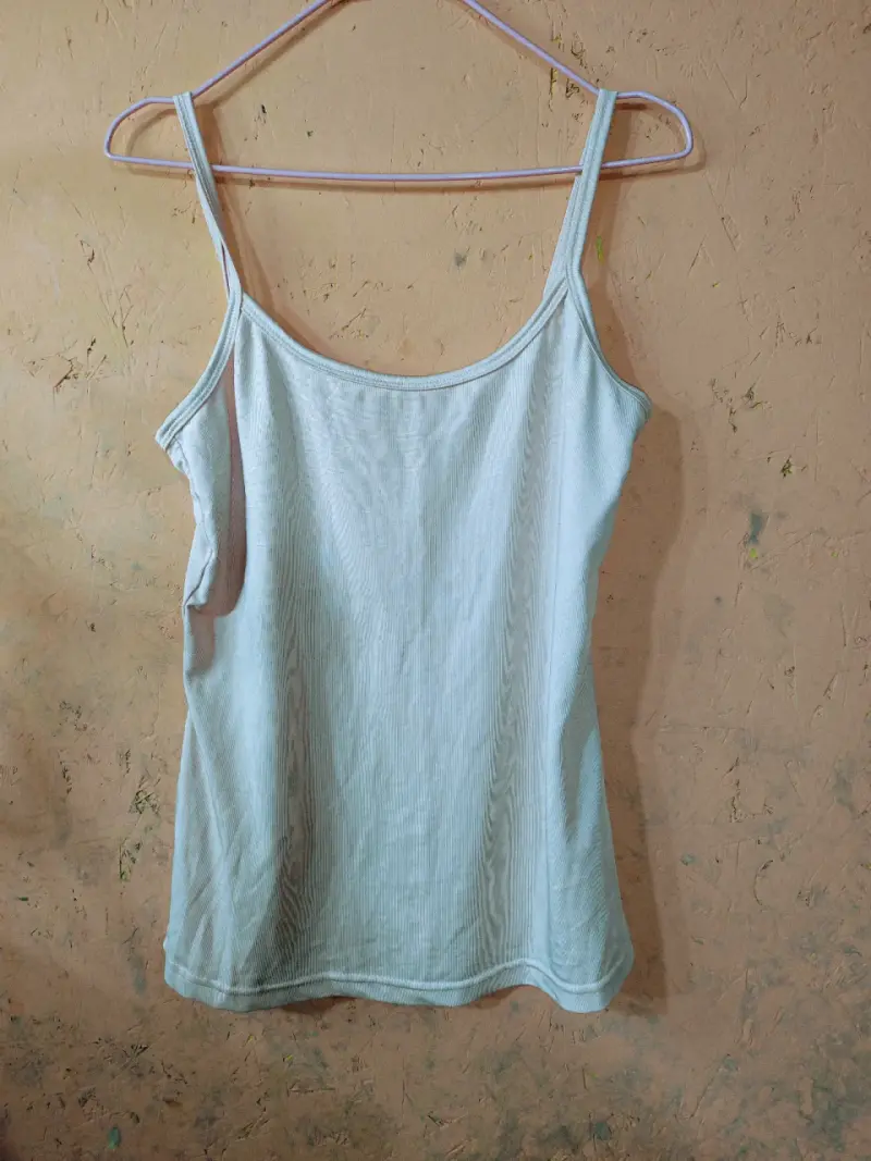 Polera de tirantes crema para mujer - 2