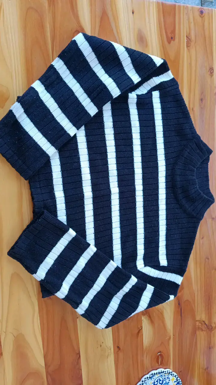 Sweater a rayas negro y blanco H&M para niños - 1