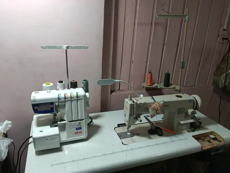 Overlock Elna 664 Pro
