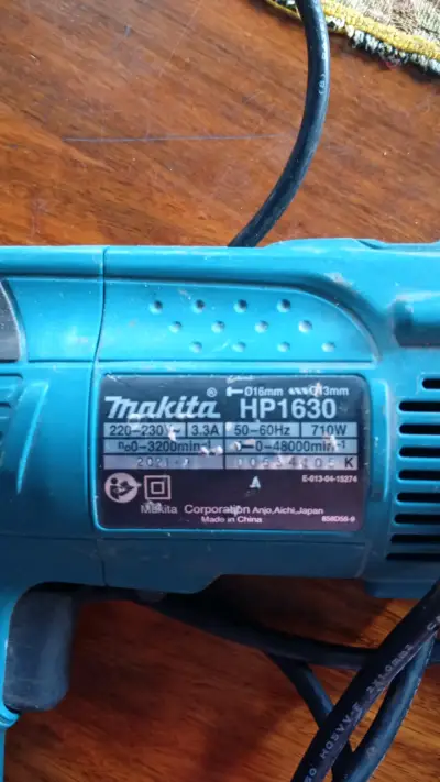 Taladro Percutor Makita HP1630 710W - miniatura 2