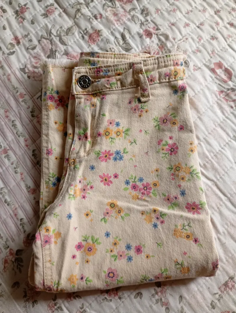 Conjunto de pantalones para niña, jeans y floral - 3