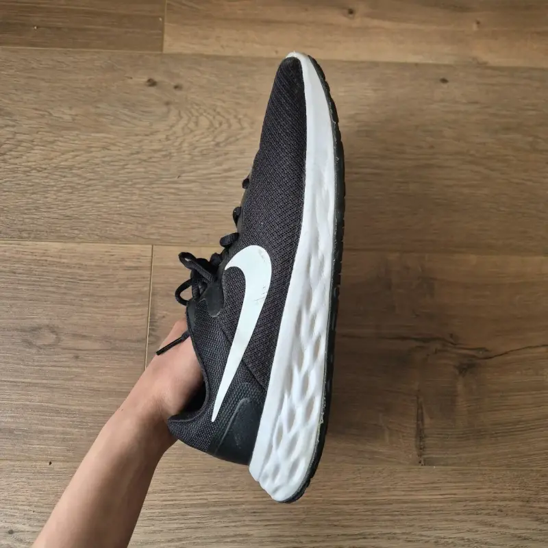 Zapatillas deportivas negras Nike para correr - 4