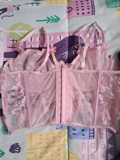 Corset de encaje rosa floral con varillas - miniatura 4