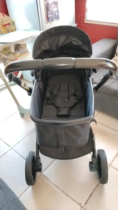 Coche de bebé deluxe 360 negro - miniatura 1