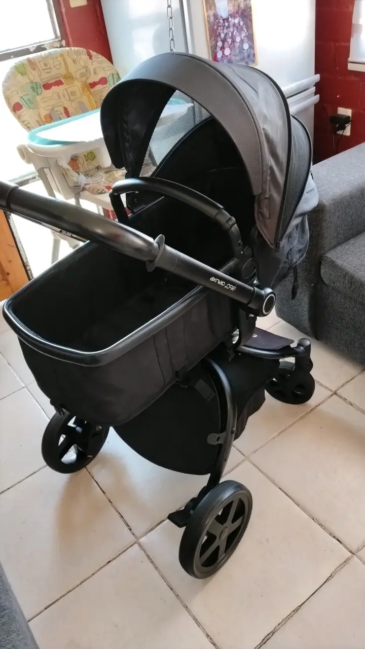 Coche de bebé deluxe 360 negro - 3