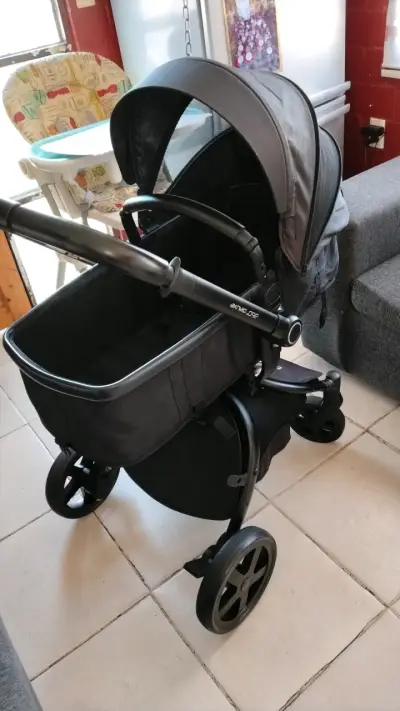 Coche de bebé deluxe 360 negro - miniatura 3