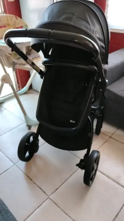 Coche de bebé deluxe 360 negro - miniatura 4