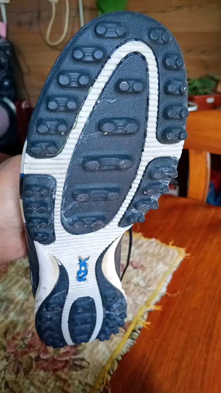 Zapatillas deportivas negras con detalles azules RDK - 3