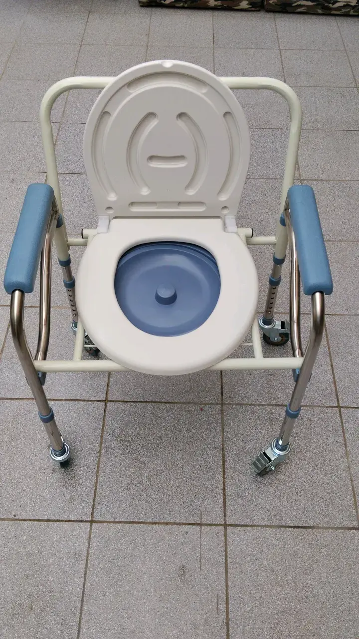 Silla de baño con ruedas para adultos - 2