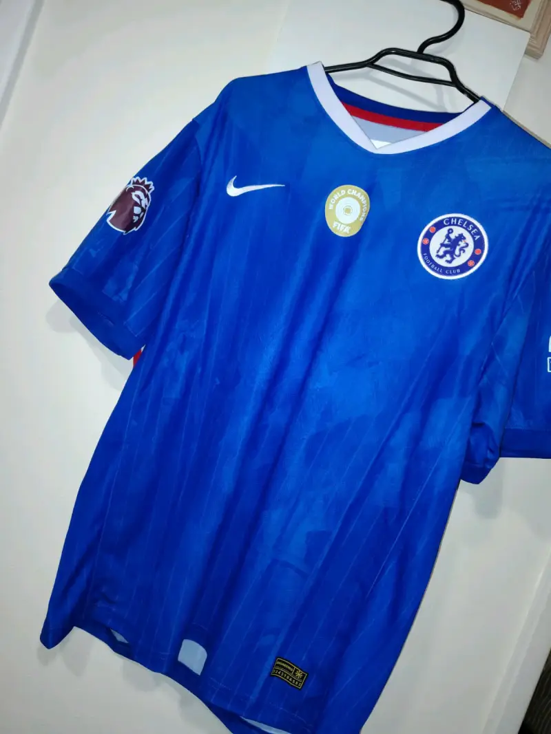 Camiseta Chelsea FC Nike azul con insignias - 1