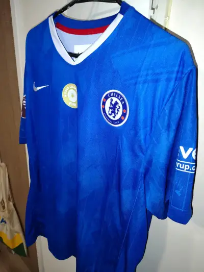 Camiseta Chelsea FC Nike azul con insignias - miniatura 4