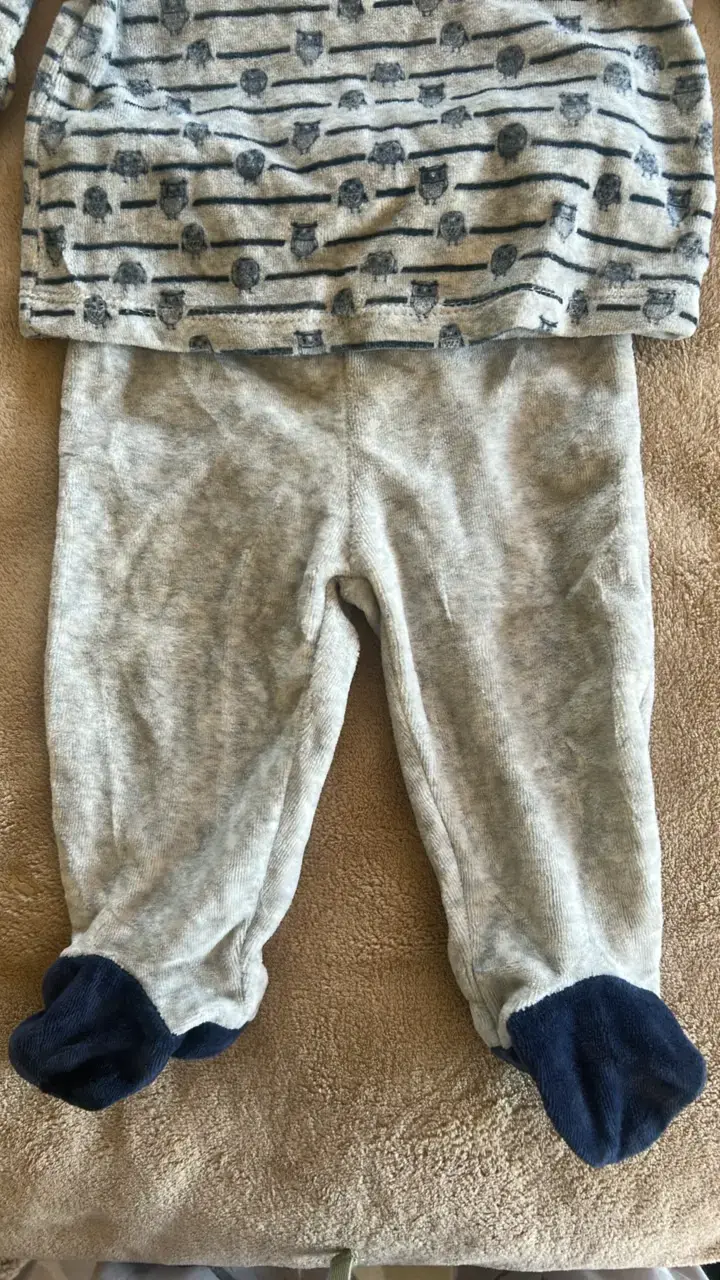 Pijama de bebé Opaline gris con estampado de búhos - 2