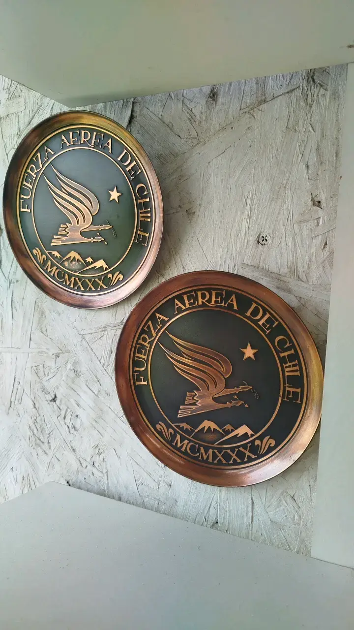 Placas decorativas Fuerza Aérea de Chile
