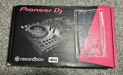 Controlador DJ Pioneer DDJ-400 con Rekordbox - miniatura 1