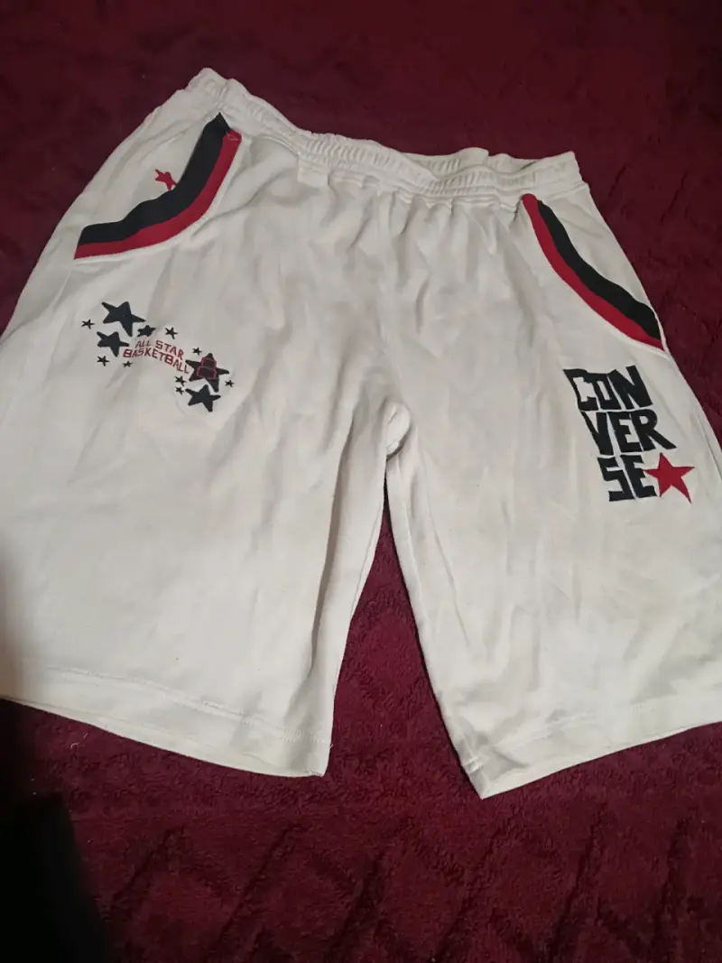 Conjunto deportivo Converse blanco con detalles rojos - 3
