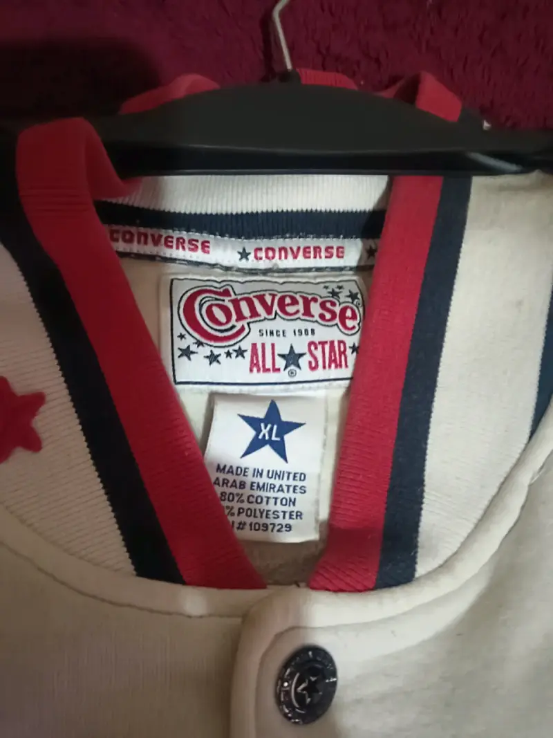 Conjunto deportivo Converse blanco con detalles rojos - 5