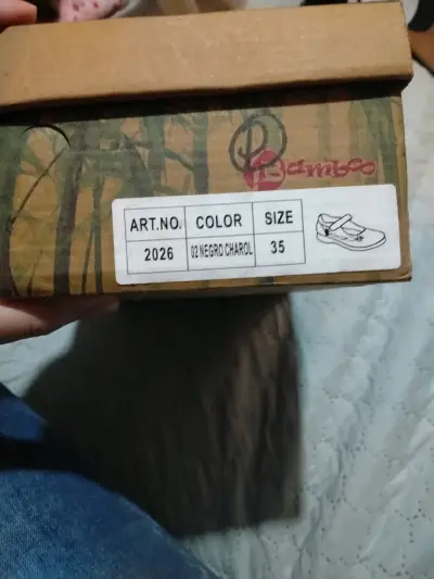 Zapatos de charol talla 35 - miniatura 4