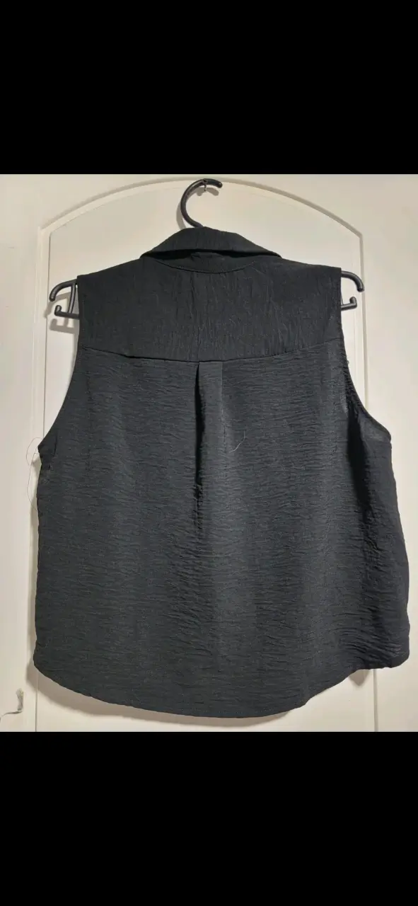 Blusa sin mangas negra para mujer - 2