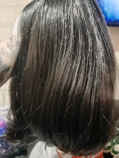 Peluca de cabello sintético bicolor - miniatura 1