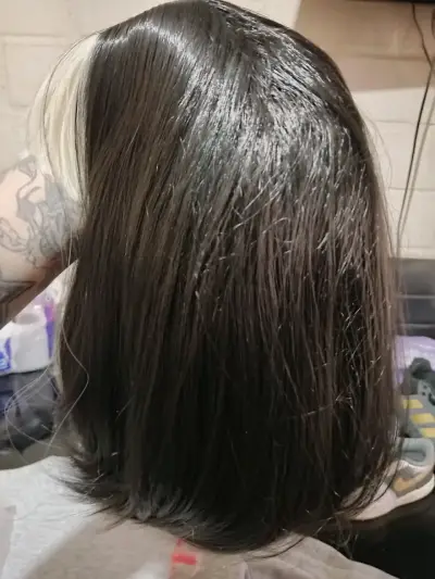 Peluca de cabello sintético bicolor - miniatura 4