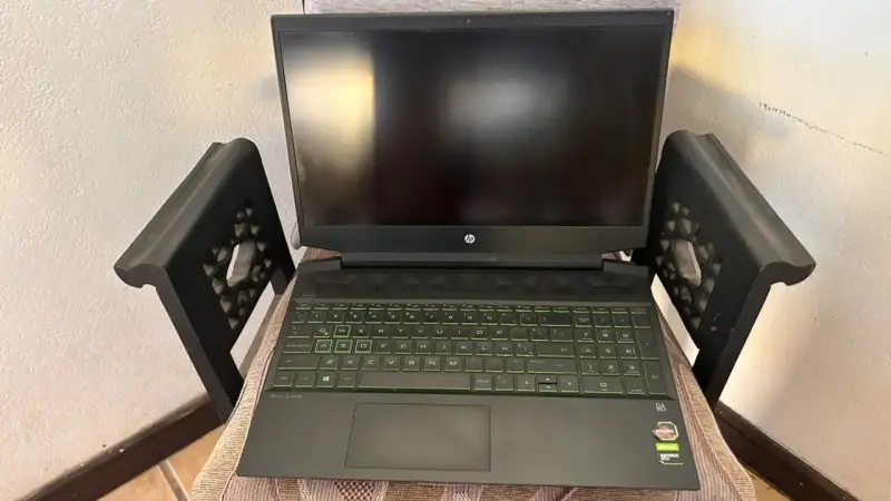 Laptop HP Pavilion Gaming con Ryzen 7 y GTX 1650 - 2