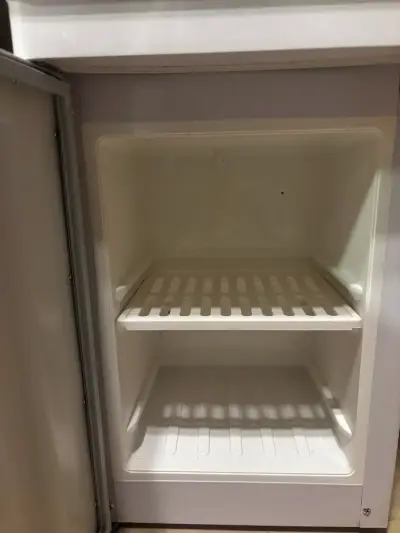 Dispensador de Agua Volker con Refrigerador - miniatura 2