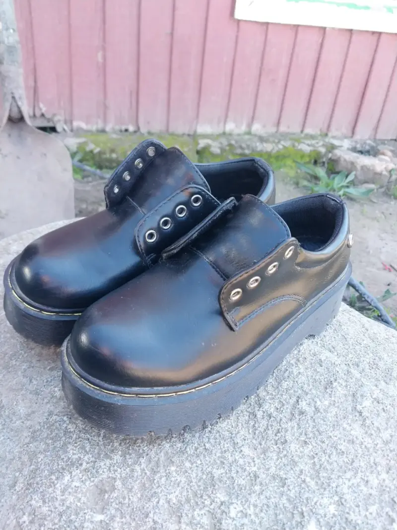 Zapatos de plataforma negros para mujer - 2