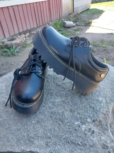 Zapatos de plataforma negros para mujer - miniatura 5