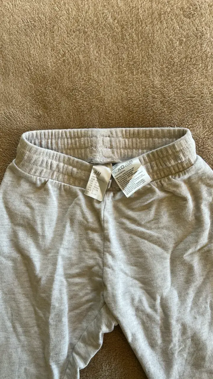 Pantalones de bebé gris claro cómodos - 2