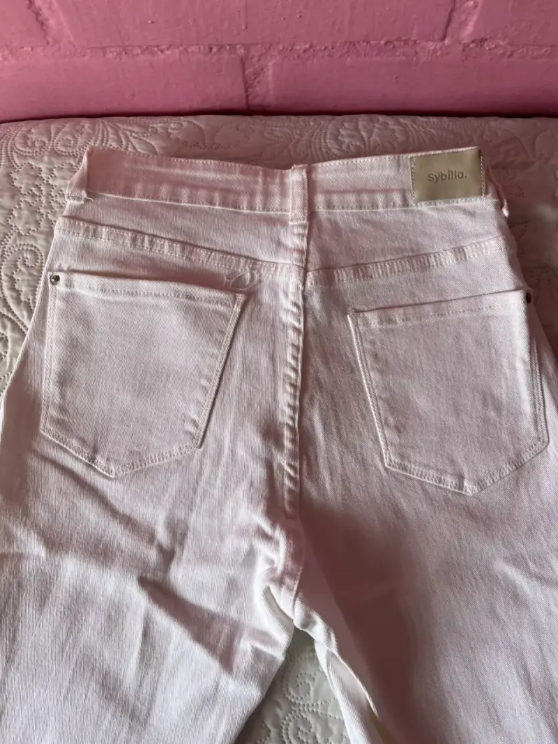 Pantalones blancos ajustados para mujer - 5