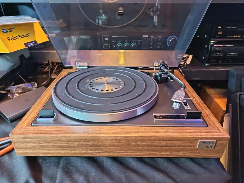 Tocadiscos Sony 5100 Vintage en Buen Estado - 2