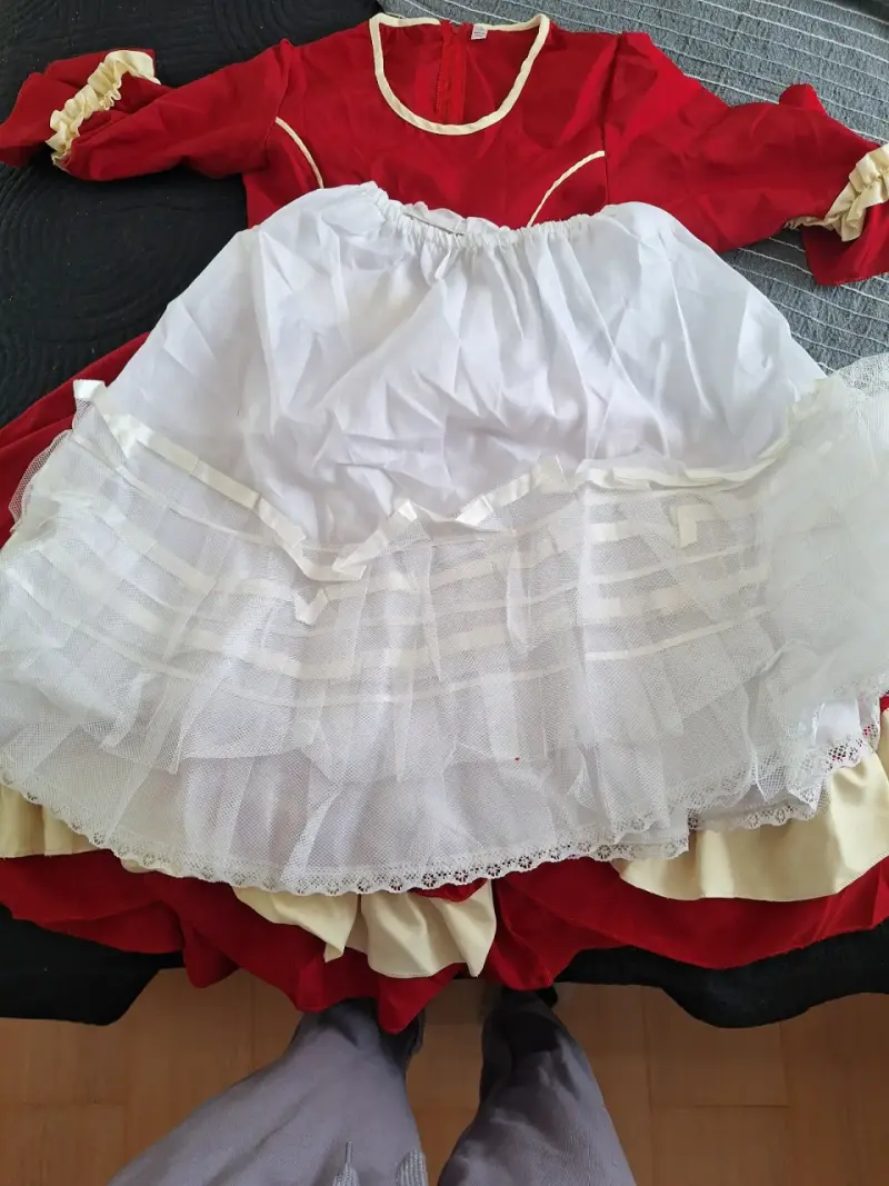 Vestido de huasa chilena rojo con enaguas - 2