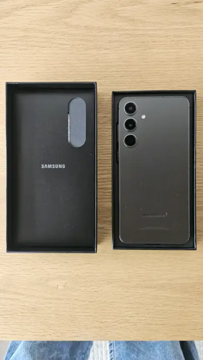 Samsung Galaxy S24+ como nuevo en caja - miniatura 2