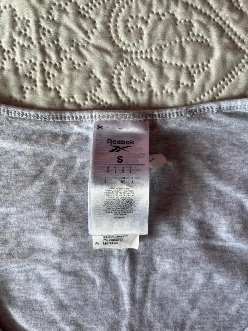 Top deportivo gris Reebok para mujer - 2