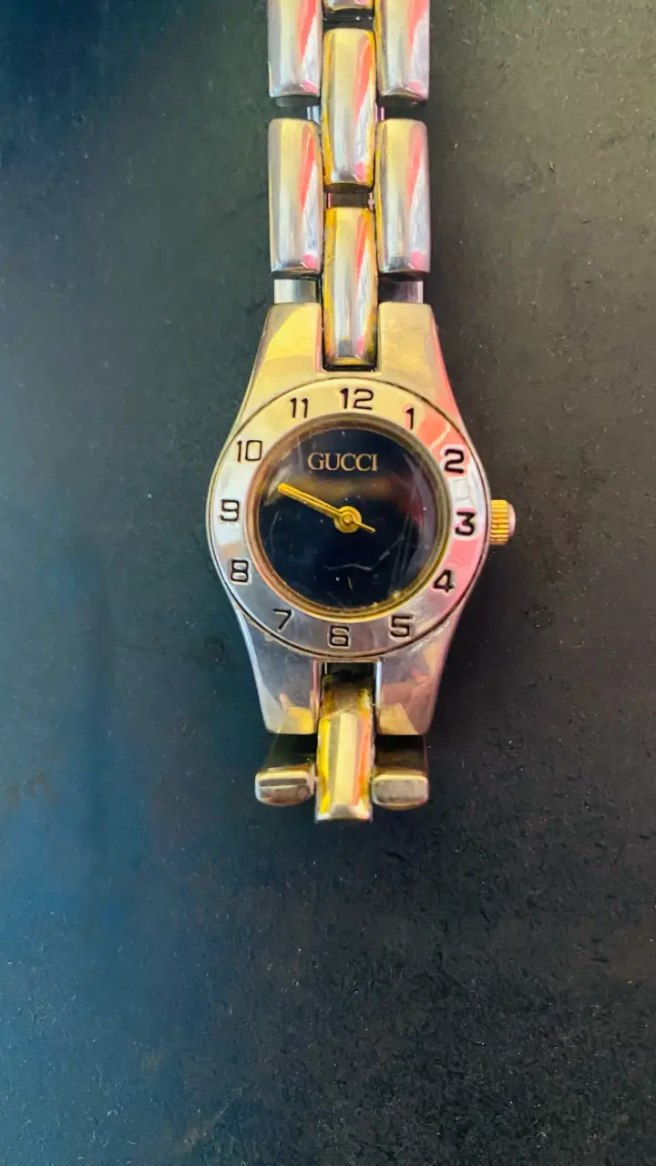 Reloj Gucci de acero inoxidable para mujer - 5