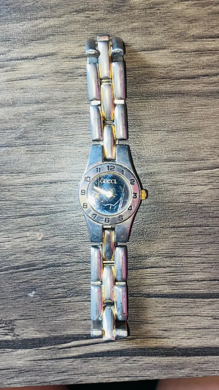 Reloj Gucci de acero inoxidable para mujer - 6