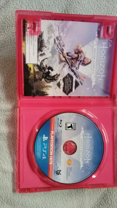 JuHorizon Zero Dawn Edición Completa PS4 - miniatura 2